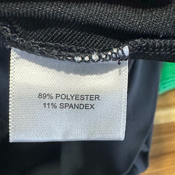 Peter Millar Vest Galway Performance 1/4 Zip Stretch - Picture 7 of 8